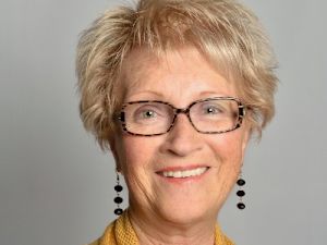 I Wore Blue Light Blocking Glasses To Reduce Eye Strain - Here's What Happened