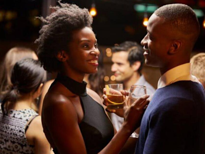 Θα σοκαριστείτε για να μάθετε τι πραγματικά κοιτάζει!