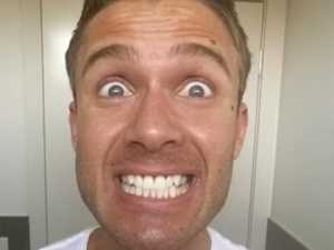 60 Second Ritual Rebuilds Your Teeth and Gums (Watch)