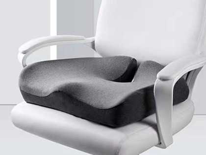 The Seat Cushion Designed by a 70-year-old Enginee Are Taking Illinois by Storm!