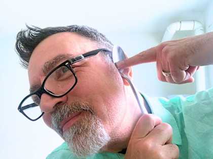 People with Tinnitus (Ear Ringing) Swear by This Simple Solution [Watch]